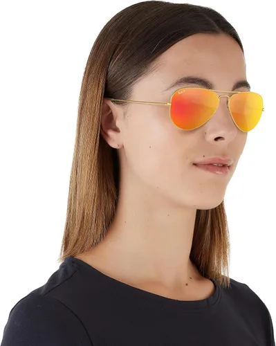 Vista 134 de Ray-Ban RB3025 Classic Evolve Gafas de sol de aviador fotocromáticas