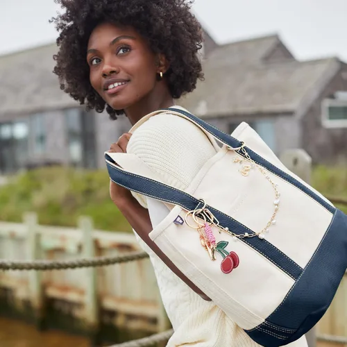 Vista 2 de Lands' End Bolso de lona abierto Natural/Azul marino radiante