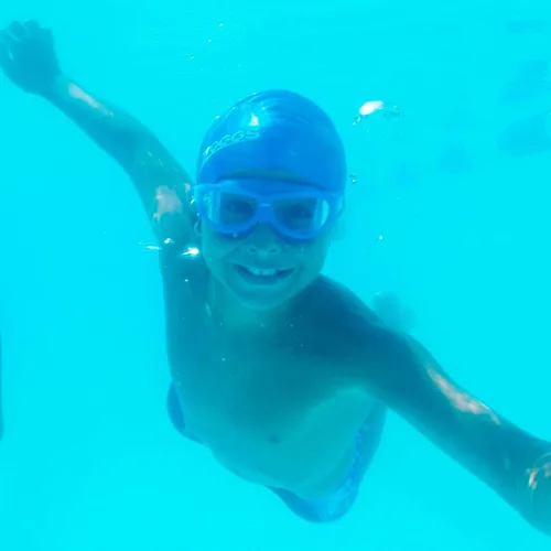 Vista 3 de Zoggs Junior Phantom Anti-Fog UV Protection Quick-Adjust No-Leak Wide Vision Soft One-Piece Frame Swimming Mask, 6-14 Years