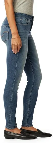 Vista 2 de Signature de Levi Strauss & Co. Gold Label - Jeans ajustados para mujer, con diseño totalmente modelador (tallas estándar y grandes)