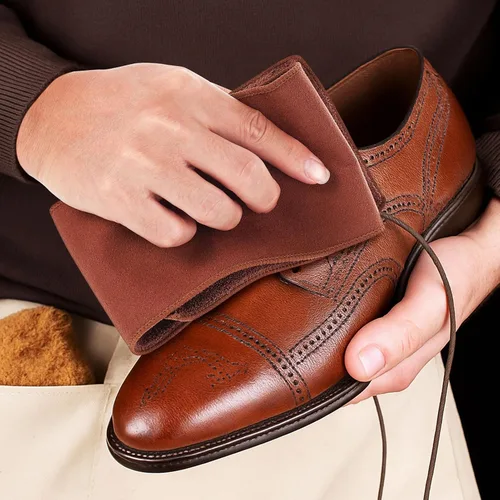 Vista 3 de 10 piezas de kit de paños para pulir zapatos con aplicadores para brillo, paños de limpieza para zapatos de cuero y botas, paños de microfibra