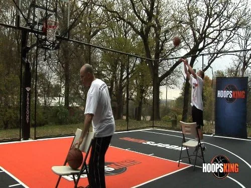 Vista 4 de All-American Jr. Video de entrenamiento de baloncesto alto, entrenamiento completo e intenso