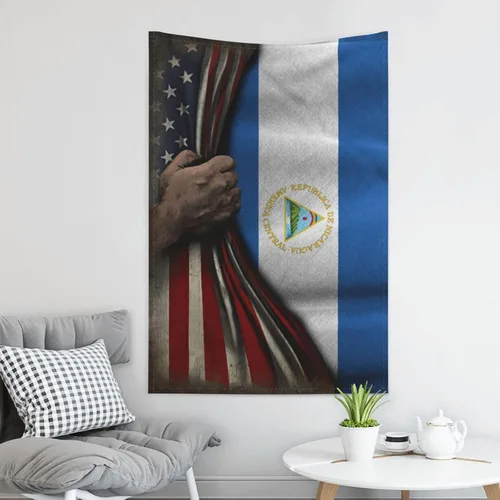 Vista 6 de Tapiz de mitad de bandera estadounidense y mitad de bandera de Nicaragua, 60 x 40 pulgadas, divertido tapiz estético, arte de pared para dormitorio