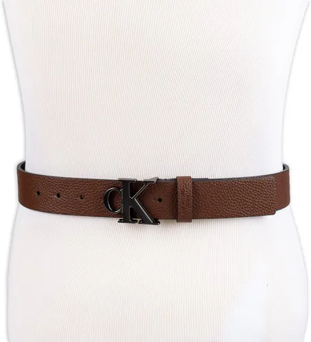 Vista 5 de Calvin Klein Cinturón casual CK con hebilla recortada con monograma para hombre