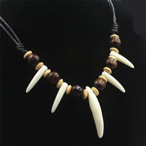 Vista 4 de Collar tribal de acrílico con dientes de lobo estilo étnico, hecho a mano, piedra de madera, resina rizada, diente de lobo ajustable, collar