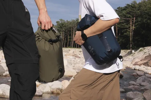 Vista 9 de Lavadora portátil con bolsa de lavado – Bolsa seca totalmente impermeable de 15 litros – Lavadora de nailon compacta ligera – Bolsa de lavandería
