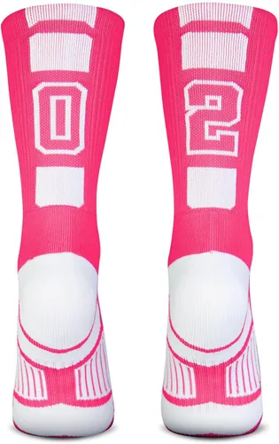 Vista 37 de ChalkTalkSPORTS Calcetines de equipo personalizados - Calcetines con números rosados Elige tu número