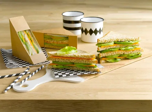 Vista 2 de PacknWood - 209KCK7212 - Cajas en forma de triángulo - Caja de sándwich triple Kraft con ventana - Cajas de papel reciclable para almuerzo - Caja