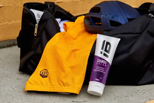 Vista 8 de KIT 3 INBIKE Cremas (Calentador + Amino + Gamuza FEM Púrpura)