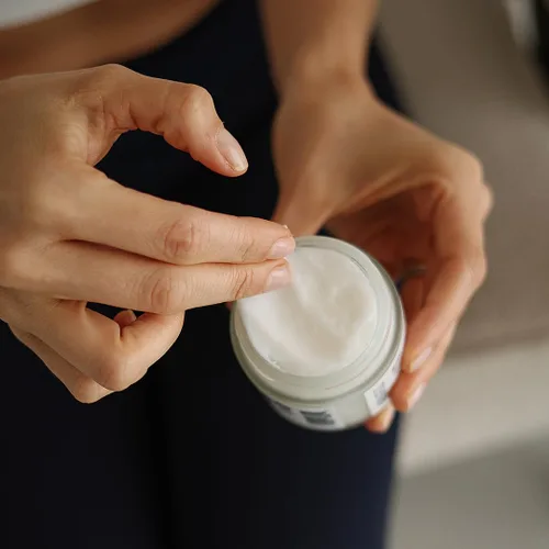 Vista 6 de Sleep Aid - Crema de magnesio - Raíz de valeriana y pasiflora para la calma - Bálsamo nocturno natural para ansiedad y sueño reparador - Con aceite