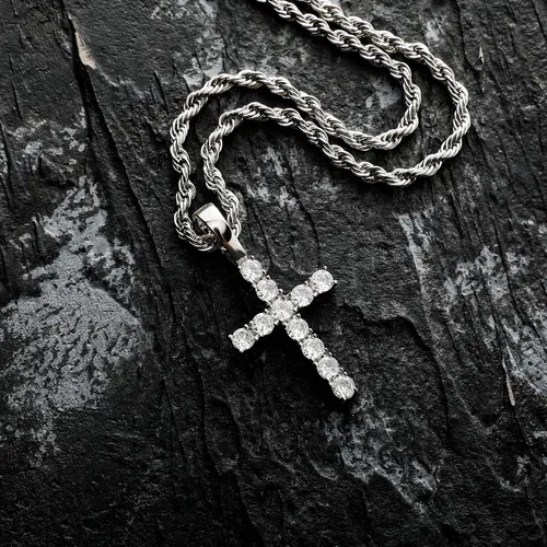 Vista 5 de Cross Necklace for Women 18K Gold Plated Iced Out CZ Crucifix Cross Necklace for Men Dainty Mens Faith Pendant