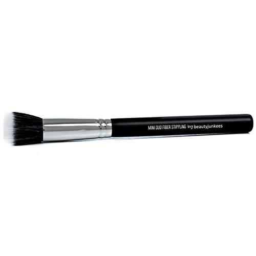 Vista 11 de Beauty Junkees Cepillo corrector para debajo de los ojos, pequeño, suave, esponjoso, cónico, sintético, sin crueldad, vegano, para polvo de fijación