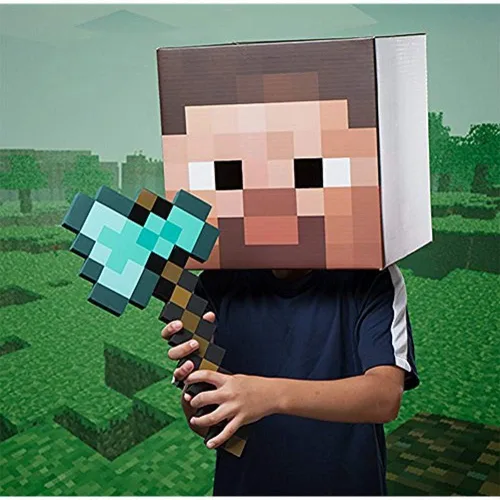 Vista 2 de ThinkGeek Minecraft Diamond Hacha - Corta tu camino hacia el éxito de Minecraft