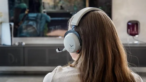 Vista 4 de beyerdynamic Auriculares inalámbricos para juegos MMX 200 (gris)