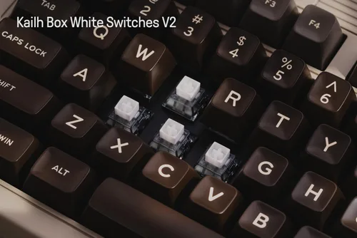 Vista 7 de 8Bitdo Teclado mecánico retro de 87 teclas, Bluetooth2.4GUSB-C, teclado para juegos intercambiable en caliente con dos botones súper programables