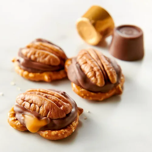 Vista 6 de ROLO Paquete de caramelos de chocolate rico para fiestas, 29.5 onzas