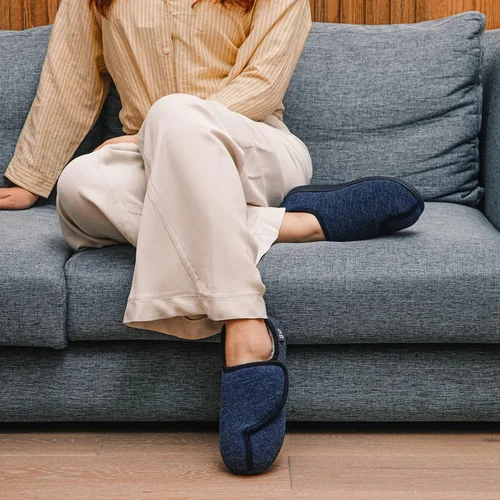 Vista 2 de LongBay Pantuflas para diabéticos de espuma viscoelástica para mujer, cómodas y acogedoras, para artritis, edema, zapatos de casa anchos