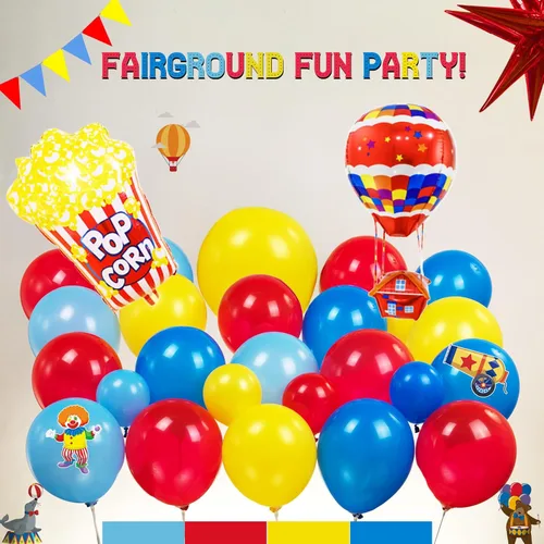 Vista 4 de Decoraciones de fiesta de cumpleaños con temática de circo e incluyen guirnalda de globos rojos, azules y amarillos y globos de papel de aluminio