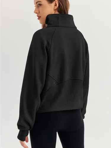 Vista 4 de WYNNQUE Womens Half Zip Cropped Pullover Sweatshirts Fleece Quarter Zipper Hoodies Winter Clothes Sweaters Thumb Hole