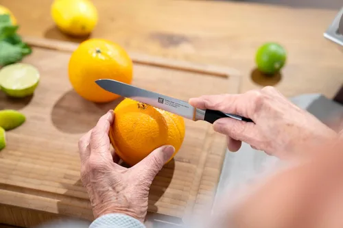 Vista 5 de Zwilling Cuchillo multiusos Four Stars, plata/negro