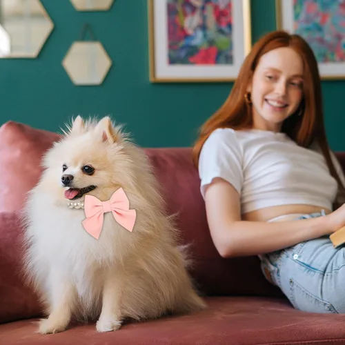Vista 5 de LEIFIDE Collar de perlas para perro, joyería con colgante de lazo rosa, collares de perlas elegantes, collar ajustable para perros y gatos, collar