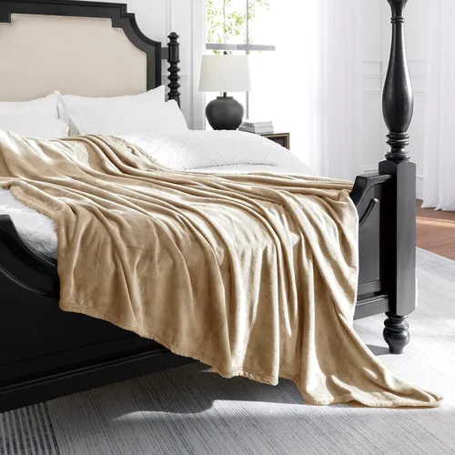 Vista 2 de JIAHANNHA Manta de forro polar de franela (50 x 60 pulgadas), manta beige para sofá o cama, 280 GSM, manta de felpa súper suave, acogedora y ligera