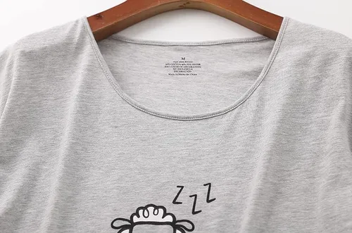 Vista 4 de PNAEONG - Conjunto de pijama casual para mujer, con camiseta y pantalones capri, con estampado divertido
