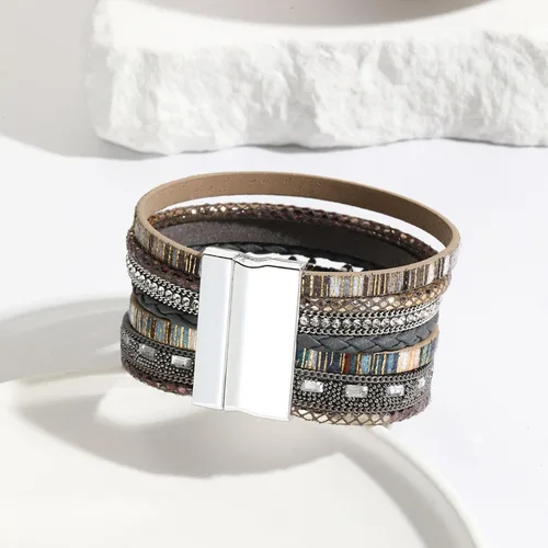 Vista 4 de Long tiantian Pulsera de cuero multicapa hecha a mano, pulseras bohemias de cristal trenzado en capas para mujeres, pulseras de cuero, joyería