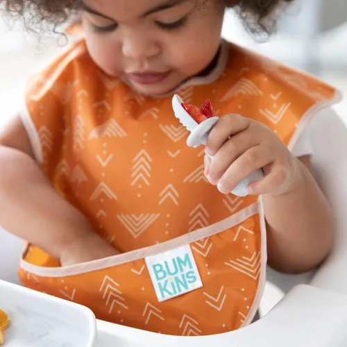 Vista 4 de Bumkins Baberos para niña o niño, SuperBib para bebés y niños pequeños de 6 a 24 meses, imprescindibles para comer, alimentar, suministros