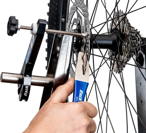 Vista 3 de Park Tool DT-2.2 Rotor de freno de disco de bicicleta Truing Tool herramientas de reparación de bicicletas