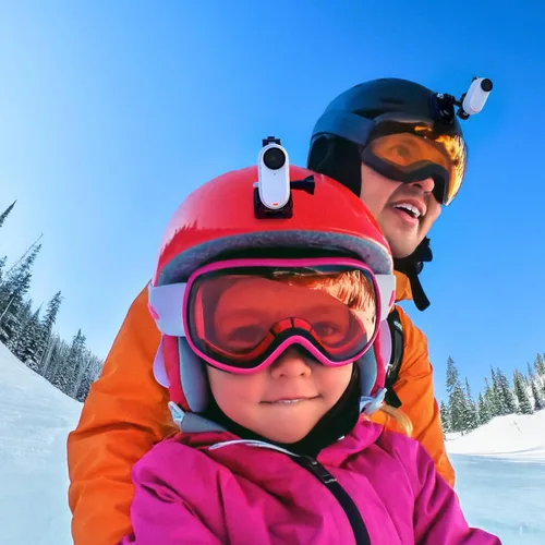 Vista 7 de Insta360 GO 3 128GB - Cámara de acción pequeña y ligera, portátil y versátil, POV manos libres, montaje en cualquier lugar, estabilización, cápsula