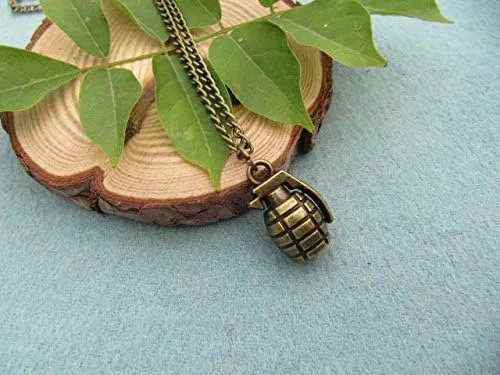 Vista 2 de Bomb Collar de bronce Granada de mano collar collar Ejército Warrior militar 10pcs