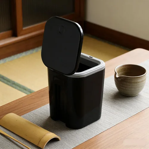 Vista 7 de Zopnny Mini cubo de basura de mesa de 0.5 galones/1.9L con tapa desplegable, papelera de escritorio para encimera de baño, tocador, café u oficina