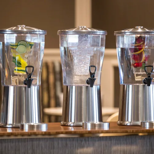 Vista 8 de Service Ideas - CBDRT3SS - Despachador de bebidas, sin BPA, de acero inoxidable, redondo, 3 gal. CBDRT3SS acero inoxidable y plástico, certificado