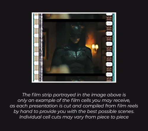 Vista 4 de Trend Setters DC Comics - The Batman - Desenmascarado - FilmCells - Presentación de escritorio MiniCell de 7 x 5 pulgadas - Con clip de película