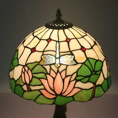Vista 3 de Lámpara de mesa estilo Tiffany de 12 pulgadas con pantalla de vitral verde retro para dormitorio junto al escritorio, para iluminación de sala