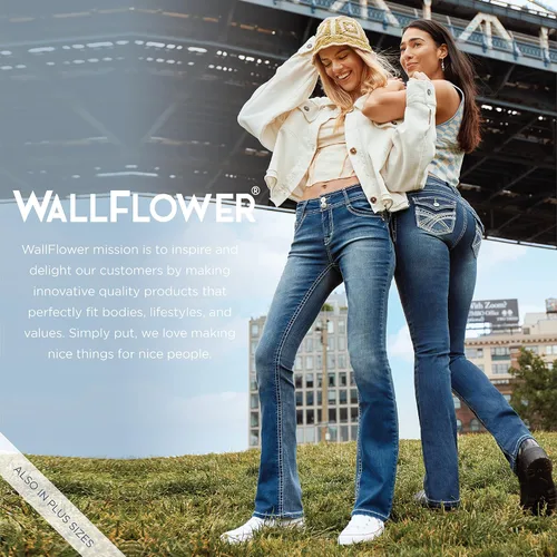 Vista 4 de WallFlower Jeans Sassy Flare Insta Soft Juniors de talle alto para mujer