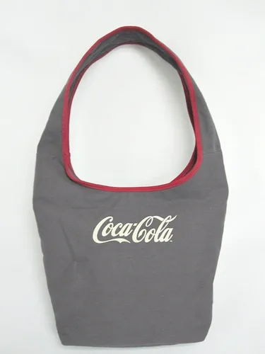 Vista 2 de Botella de vidrio clásica con licencia oficial Coca-Cola University Hobobag