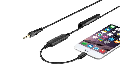 Vista 3 de Saramonic LC-C35 Cable de salida Lightning TRS macho de 1/8 pulgadas a Apple para iPhone y iPad - Estéreo y mono para receptores de micrófono