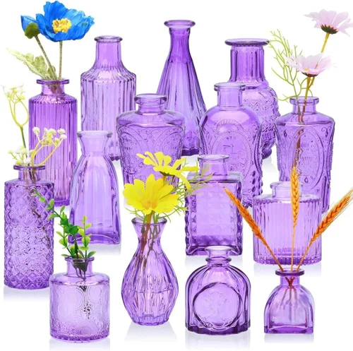 Vista 19 de KOIUEYW Juego de 24 jarrones de vidrio ámbar dorado, jarrones pequeños vintage para flores, estilo mini de cristal transparente a granel, pequeños