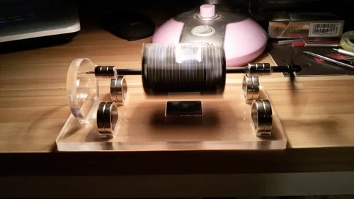 Vista 7 de Sunnytech Solar Mendocino, Modelo educacional de levitación con motor magnético, Propulsor HN02A