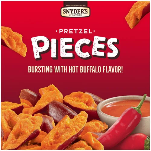 Vista 5 de Snyder's of Hanover Hot Buffalo Wing - Piezas de pretzel de 8 onzas