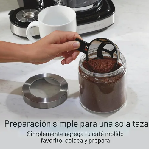 Vista 3 de Hamilton Beach Cafetera Brewer de 2 vías, olla de un solo servicio y 12 tazas, acero inoxidable (49980A), jarra