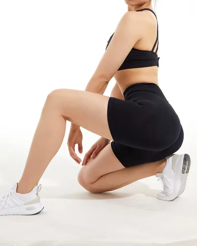 Vista 4 de FITOP Pantalones cortos de yoga para mujer, 2 piezas, con levantamiento de glúteos, sin costuras, cintura alta, atléticos, pantalones cortos