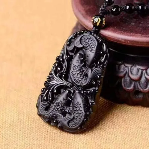Vista 2 de Collar con colgante de amuleto de cristal de obsidiana con cadena de cuentas para wen o mujeres