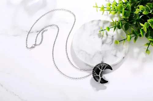Vista 5 de QINJIEJIE Collares de cristales para mujer, collar de obsidiana negra, collar curativo de cuarzo para árbol de vida, alambre de luna creciente