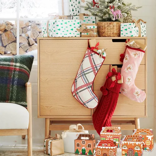 Vista 4 de Paquete de 24 cajas de regalo de fiesta de Navidad, 3D de pan de jengibre con impresión de Navidad para la casa, cajas de regalo para Navidad