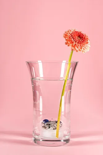 Vista 7 de VitaJuwel Flora - Florero (vidrio) con sodalita, ágata musgo cuarzo transparente añade vitalidad a las flores. Regalo único para el día de San