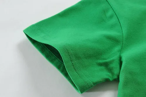 Vista 6 de Camisetas de trébol irlandés de manga corta para niños de 2 a 8 años