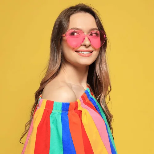 Vista 6 de Frienda 6 lentes de sol con forma de corazón rosa para fiestas y cosplay